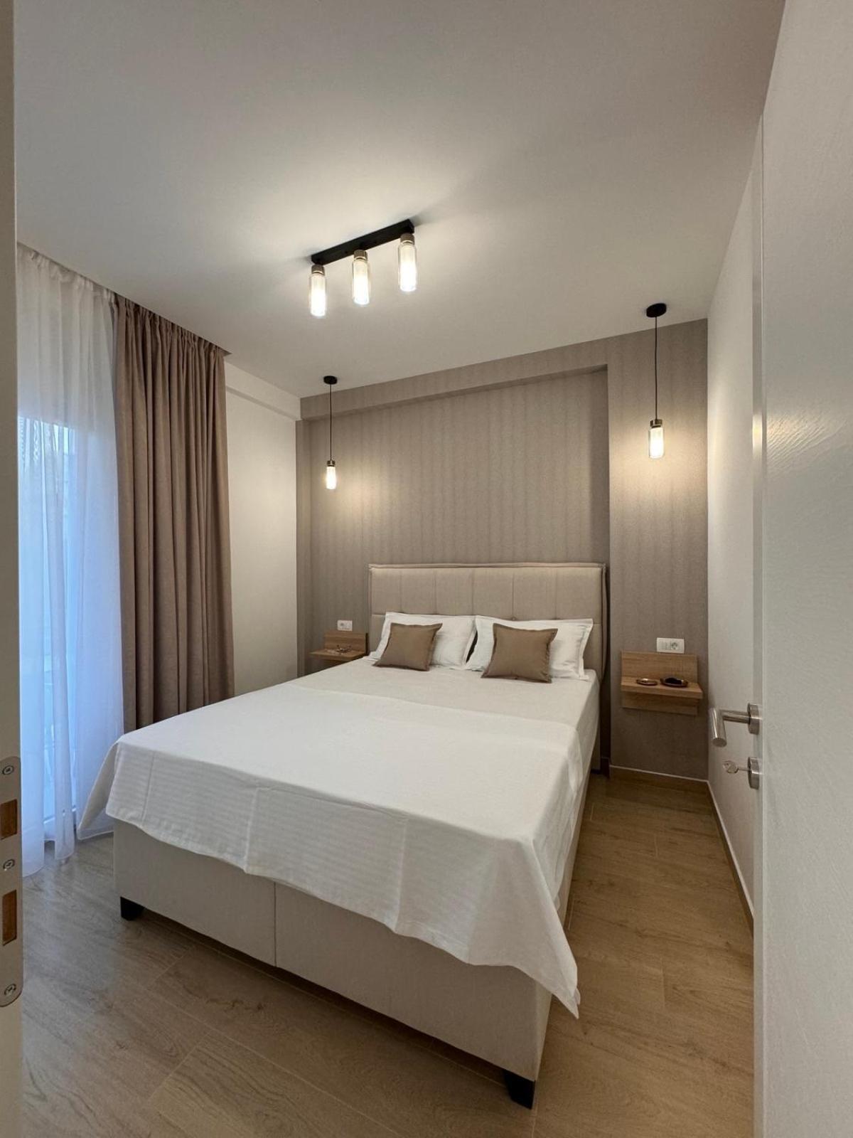 Dmm Apartments Tivat Exterior photo