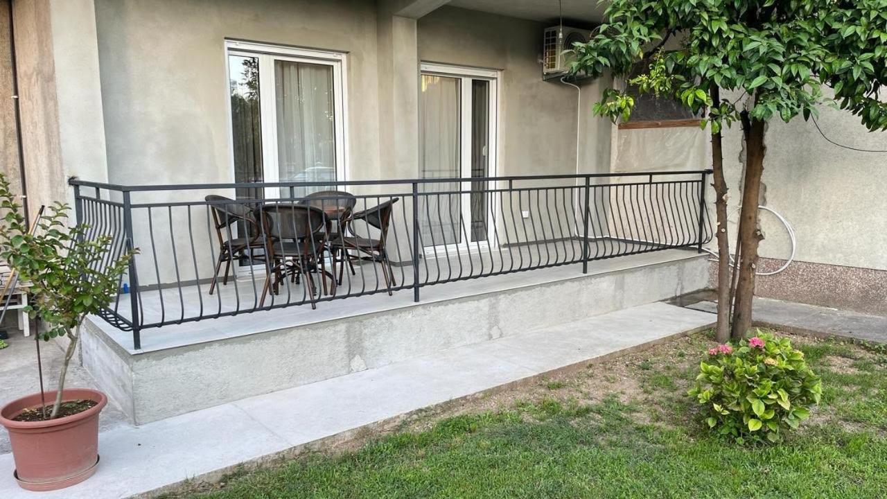 Dmm Apartments Tivat Exterior photo